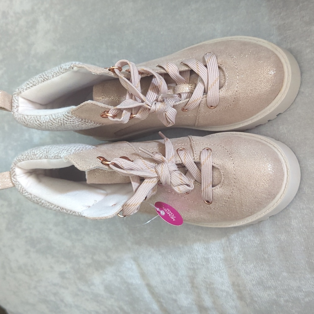 Girls Boots